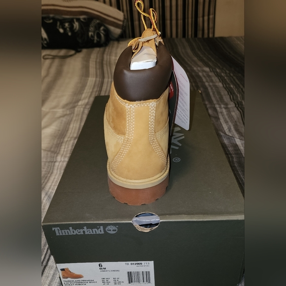 Timberland Boots - Picture 6 of 6